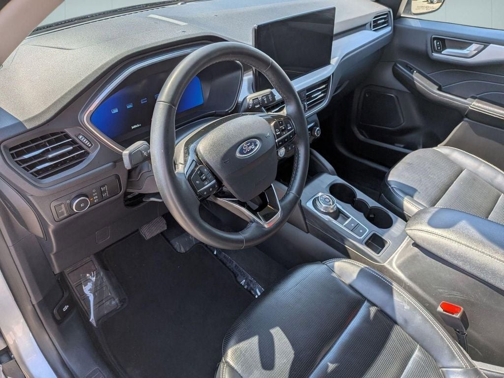 2024 Ford Escape Platinum