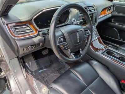 2018 Lincoln Continental Premiere