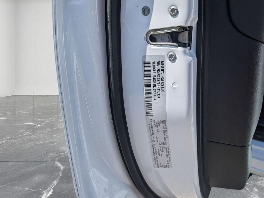 2024 Chrysler Pacifica Hybrid Select S Appearance