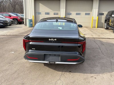 2025 Kia K4 LXS