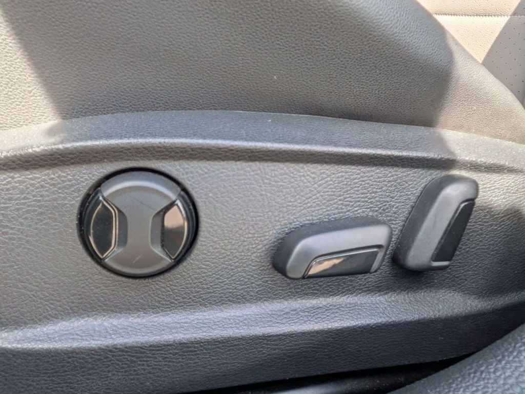 2015 Volkswagen Golf TSI SEL 4-Door