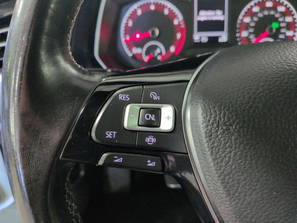 2019 Volkswagen Jetta R-Line