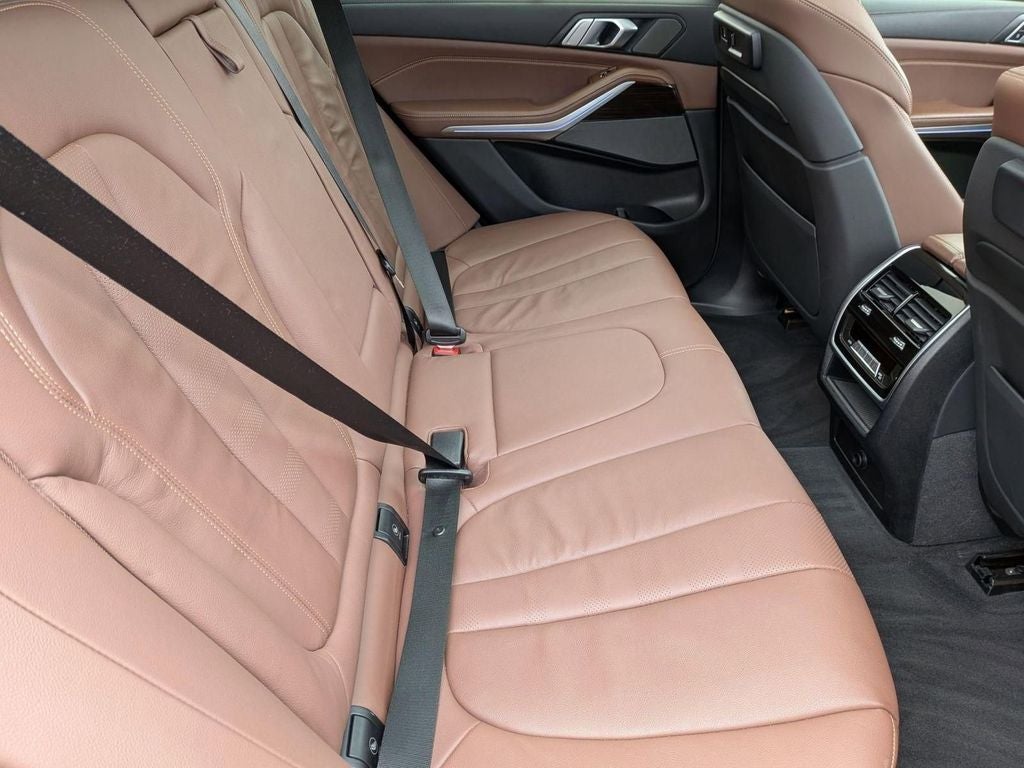 2020 BMW X5 M50i