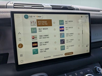 2025 Land Rover Defender 110 S