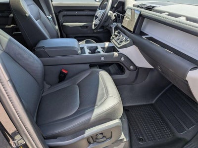 2025 Land Rover Defender 110 S