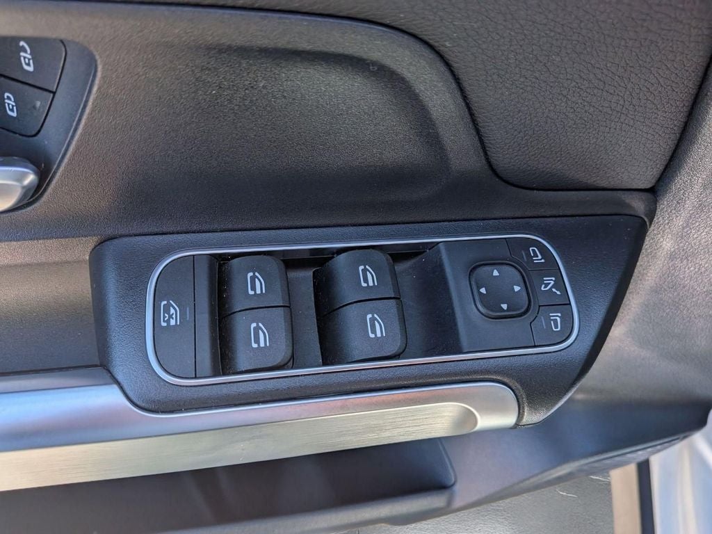 2025 Mercedes-Benz GLB GLB 250 4MATIC®