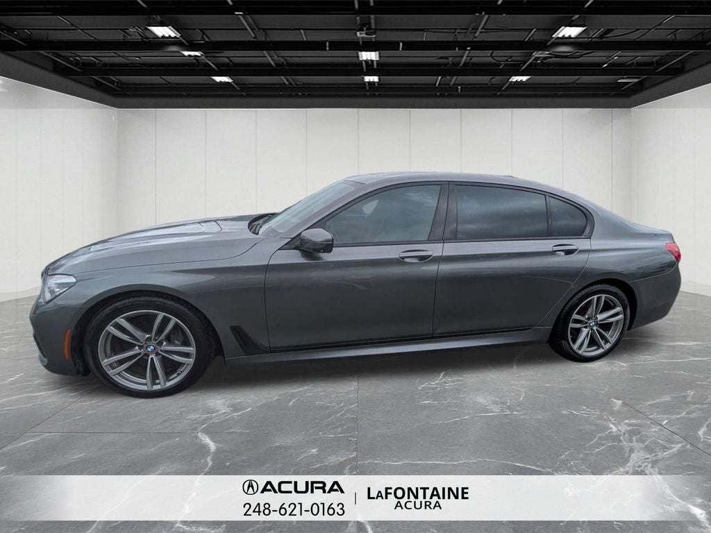 2016 BMW 7 Series 750i