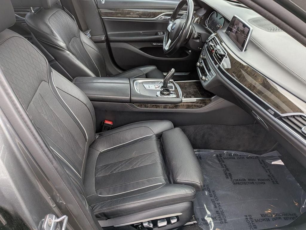 2016 BMW 7 Series 750i