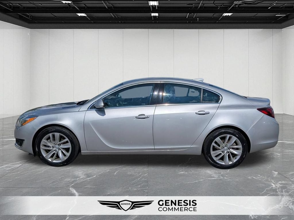 Used 2016 Buick Regal Premium 2 with VIN 2G4GS5GX3G9190073 for sale in West Bloomfield Township, MI