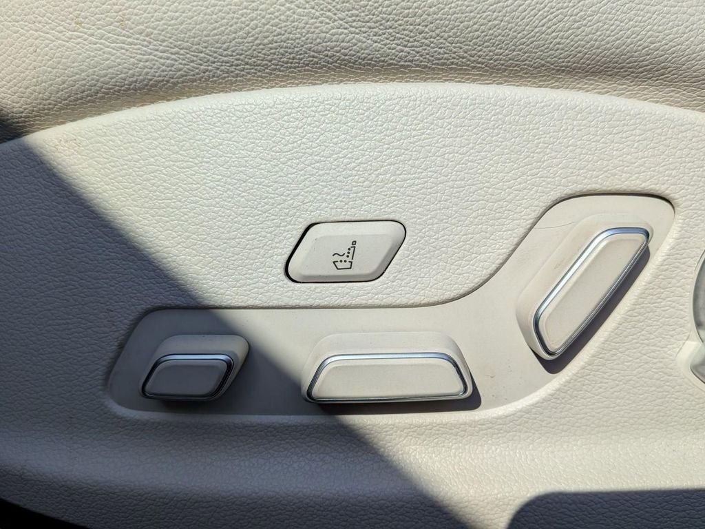 2023 Genesis GV80 2.5T
