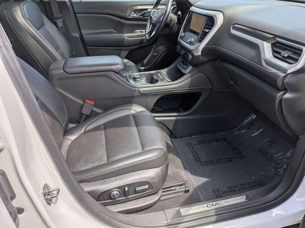2021 GMC Acadia SLT