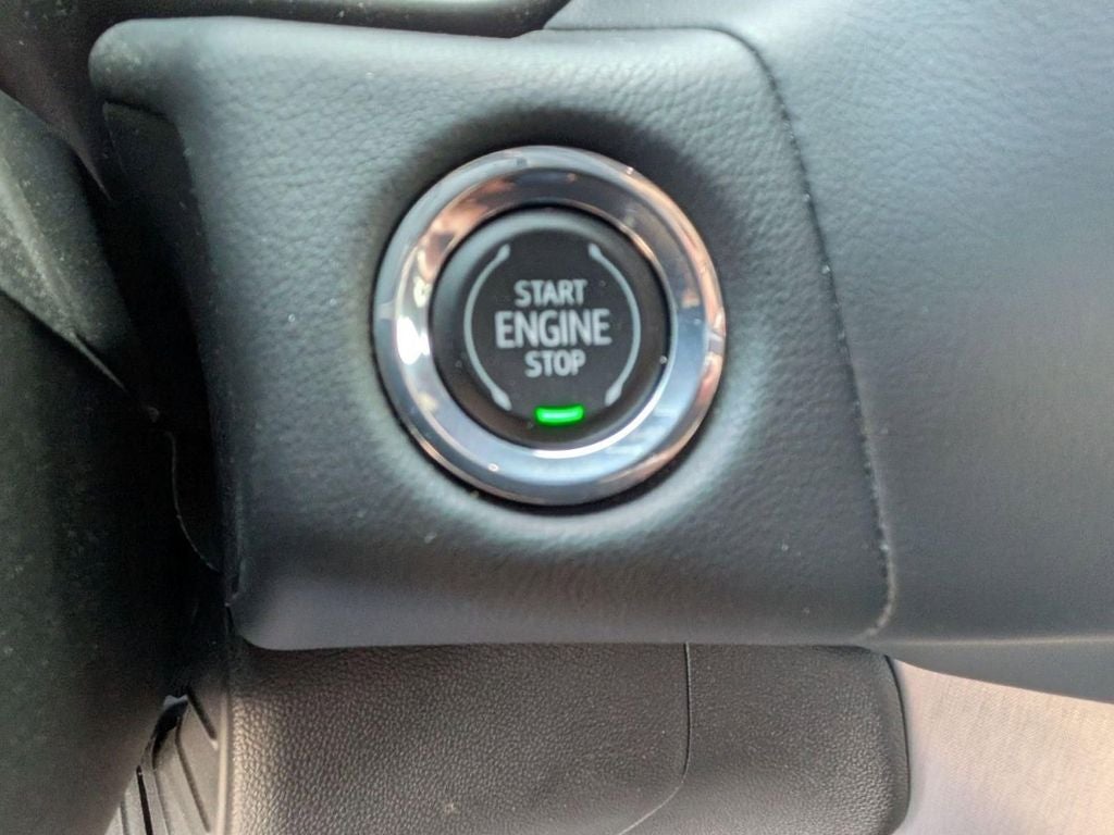 2023 GMC Yukon SLE