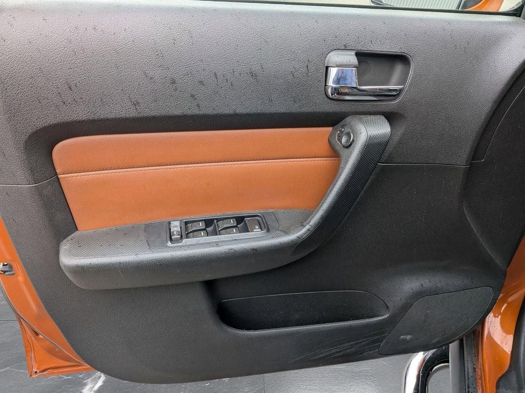 2007 Hummer H3 Base