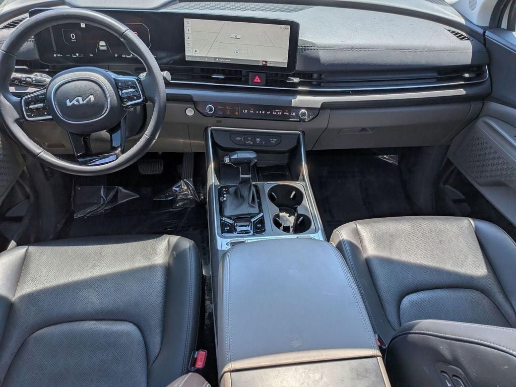 2025 Kia Carnival SX