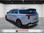 2025 Kia Carnival SX