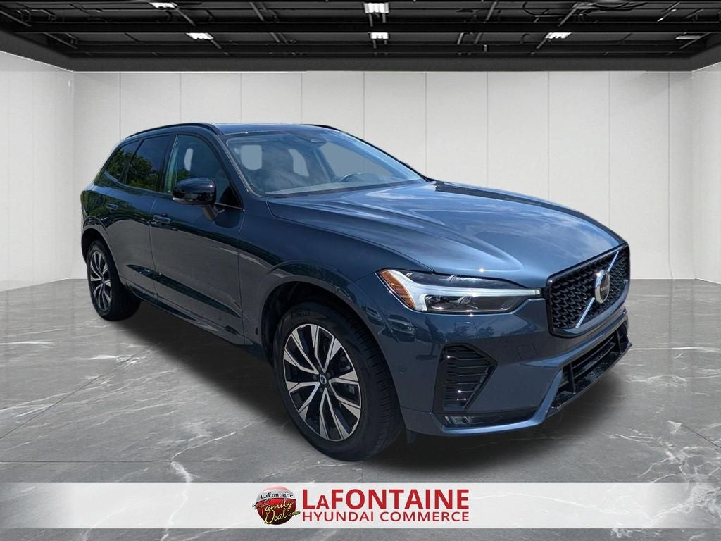 2024 Volvo XC60 B5 Plus Dark Theme