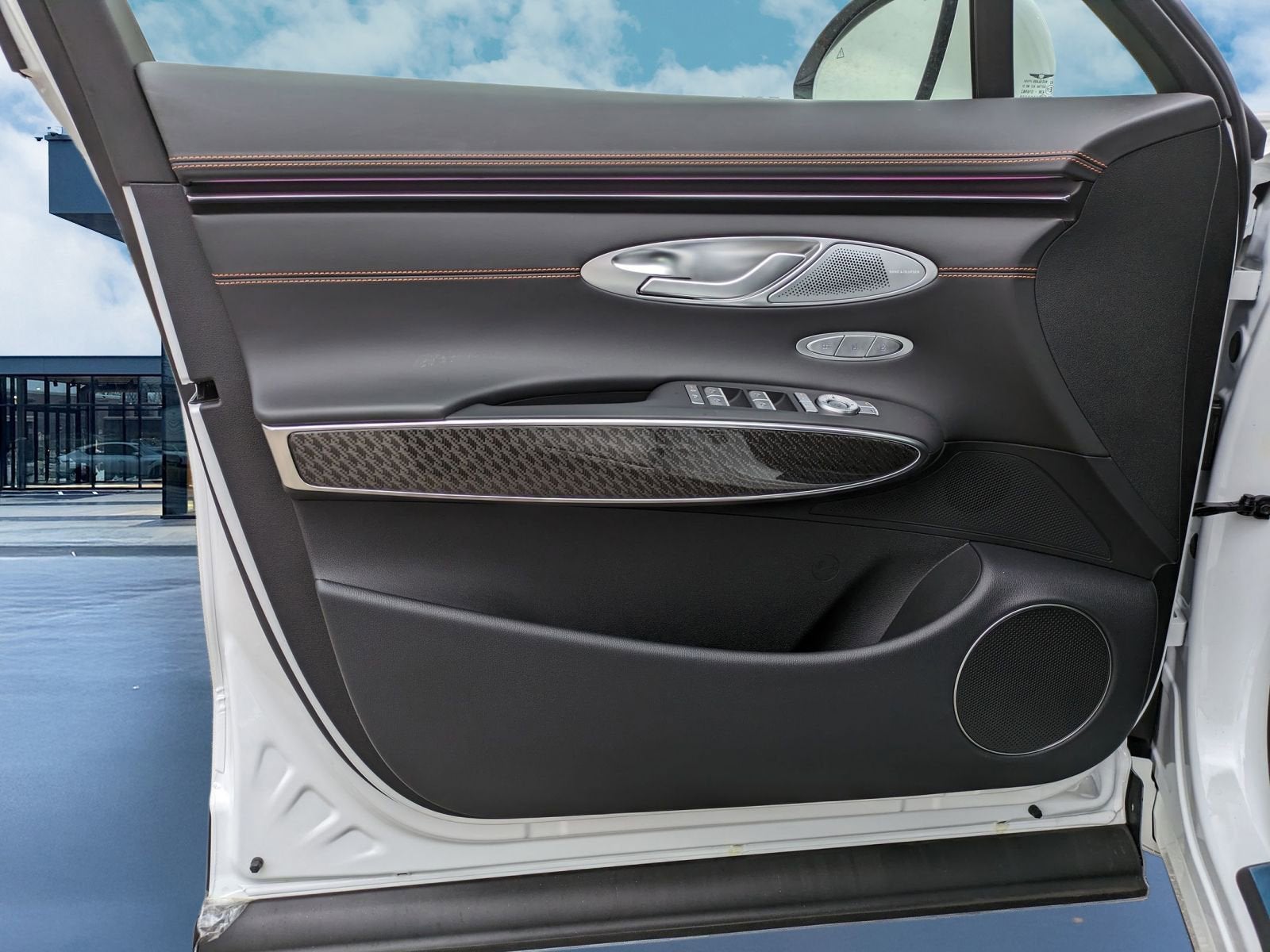 2026 GENESIS GV70 Sport Prestige - Photo 14
