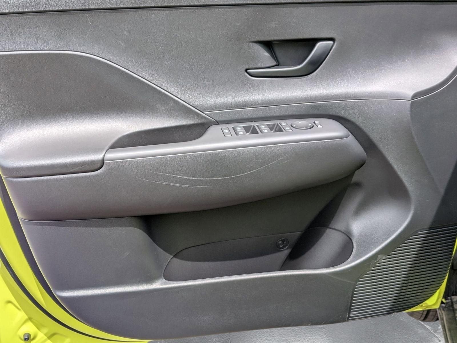 2026 Hyundai Kona SE