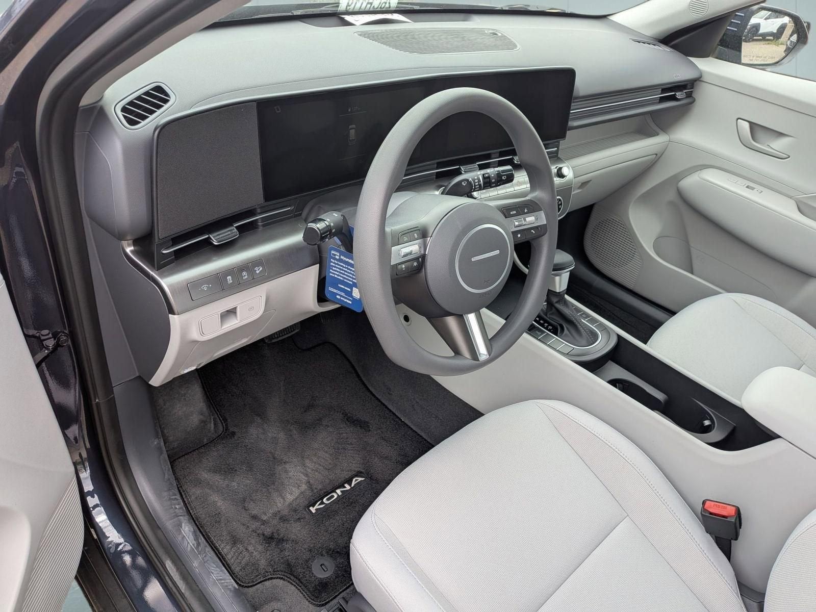 2026 Hyundai Kona SE