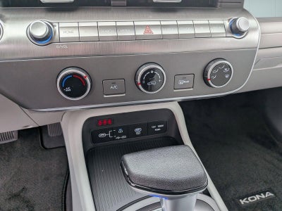 2026 Hyundai Kona SE