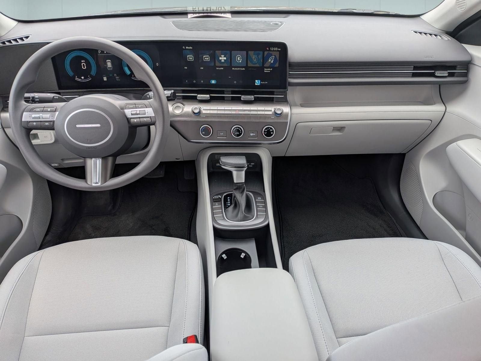 2026 Hyundai Kona SE