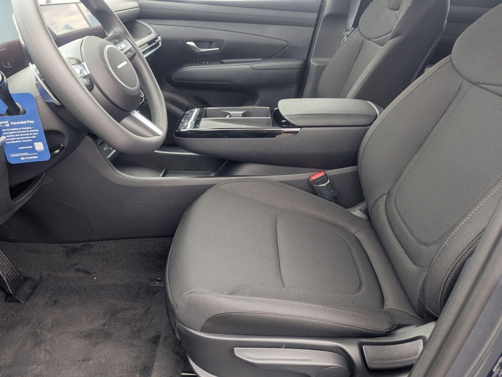 2026 Hyundai Tucson Hybrid Blue SE
