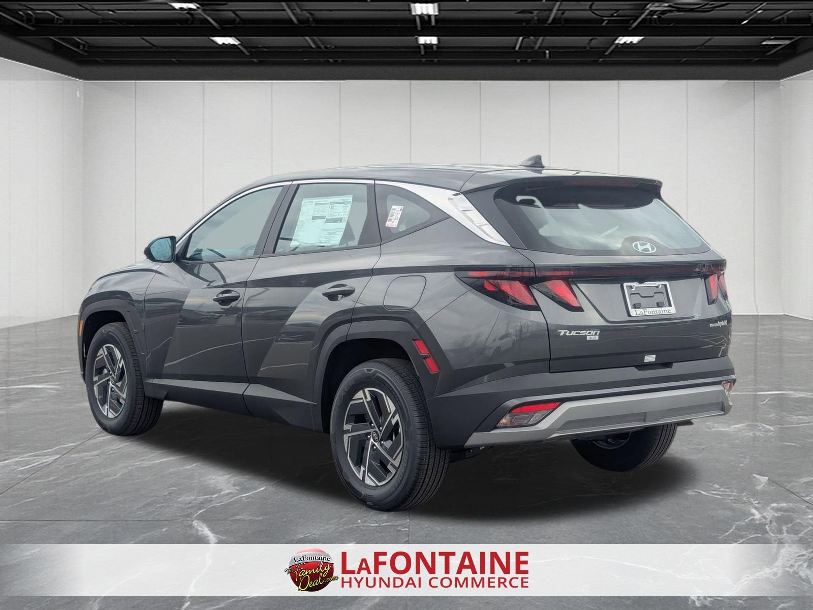 2026 Hyundai Tucson Hybrid Blue SE